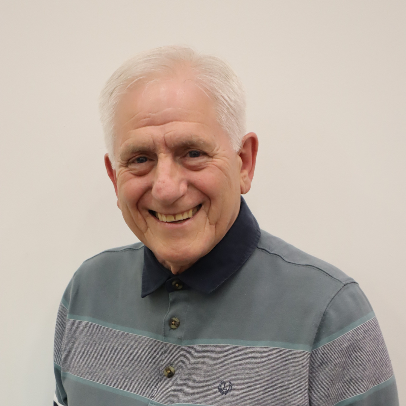 Headshot of Cllr John Harrison