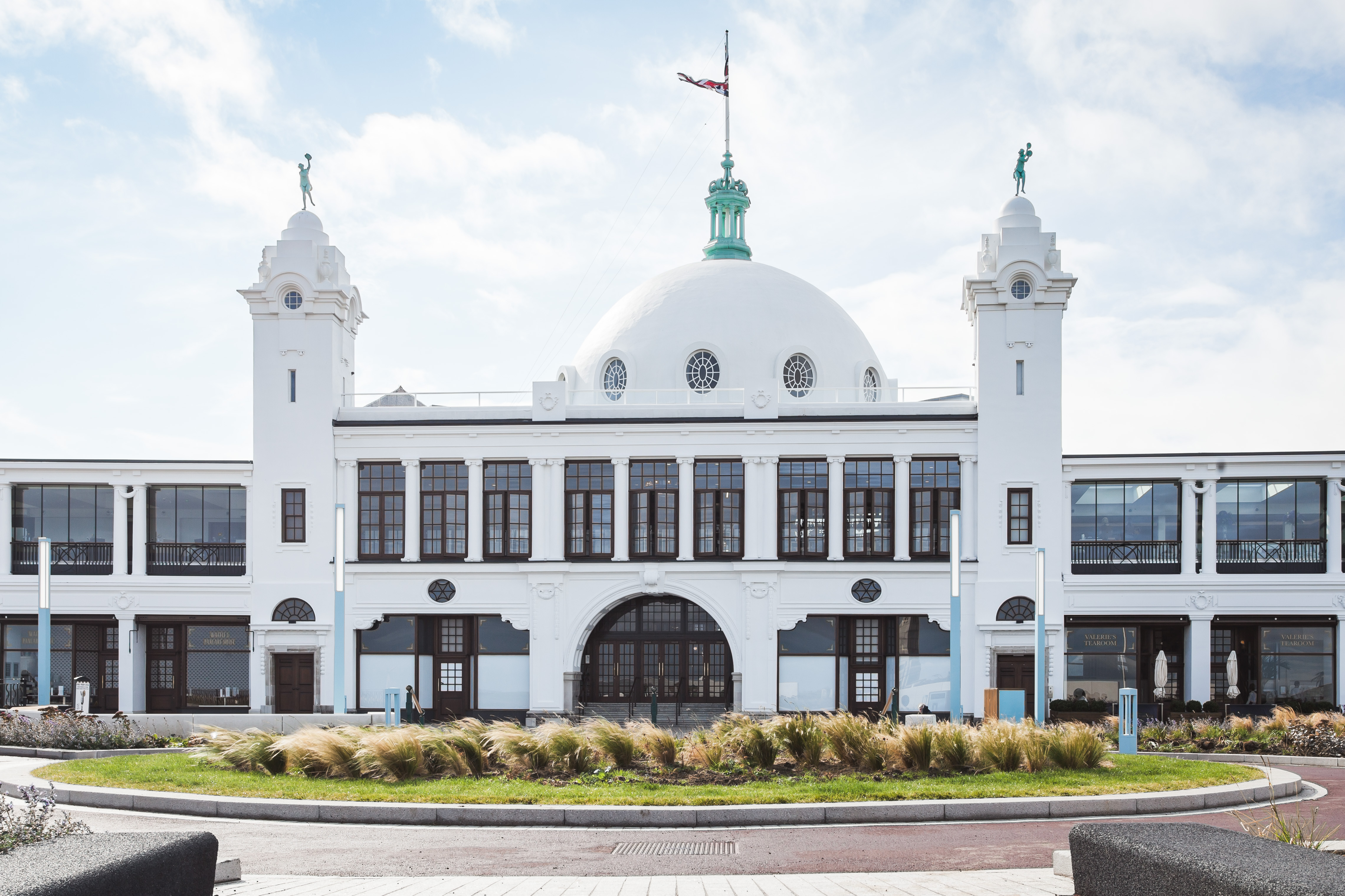 The exterior of Spanish City